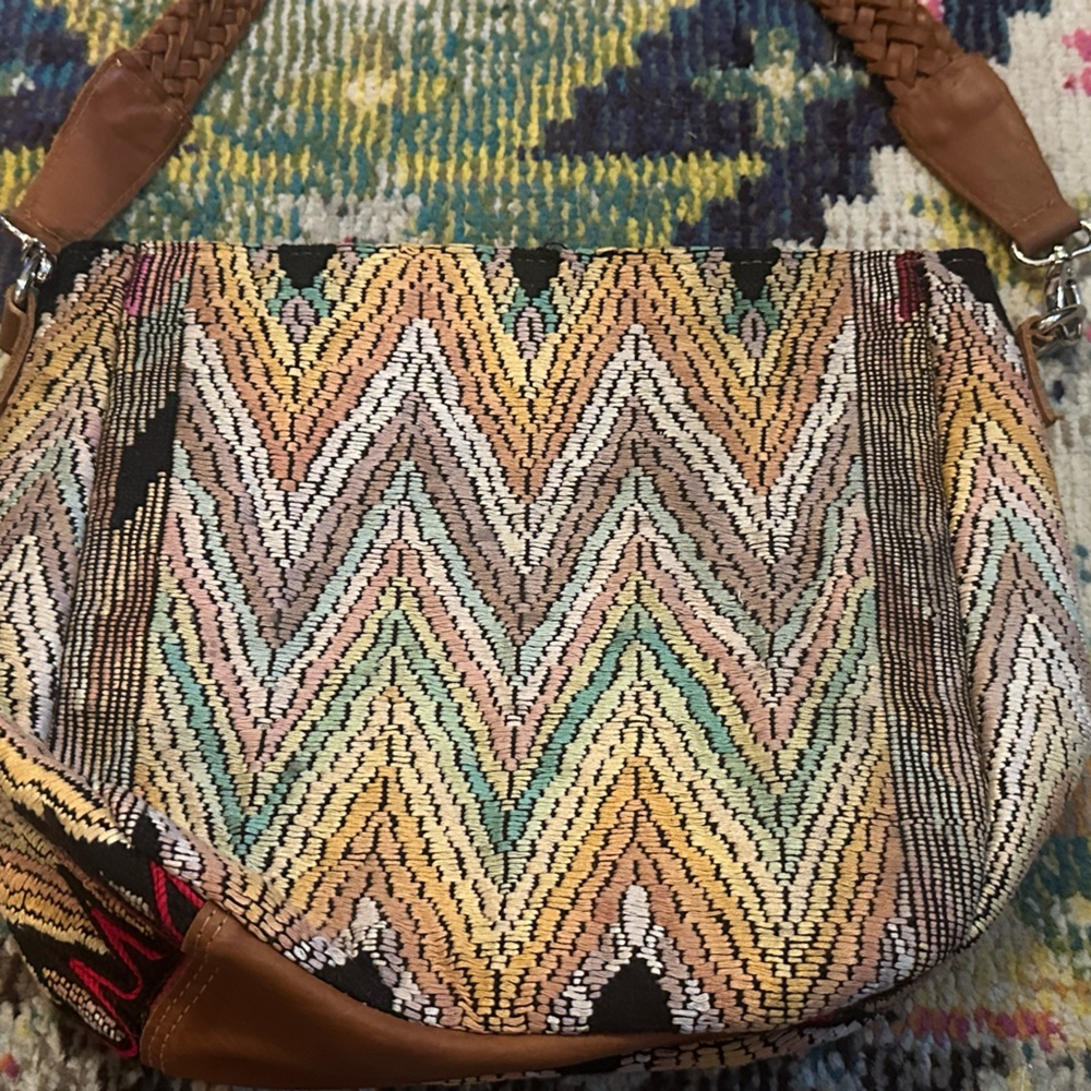 Multicolor Huipil Guatemala Chevron Pattern Women's Bag